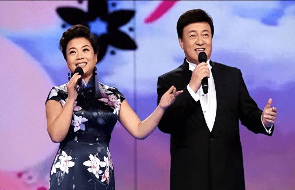 张也：55岁还未婚，和62岁的吕继宏互相陪伴多年，不结婚也幸福-第32张图片-太平洋在线下载